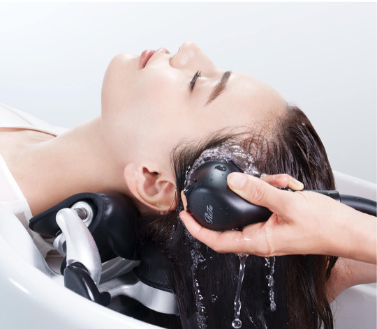 リファウルトラファインバブルヴィーナ - 東銀座駅徒歩2分の美容室